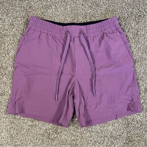 Lululemon Bowline Shorts Purple Men’s Size Small 6” Athletic